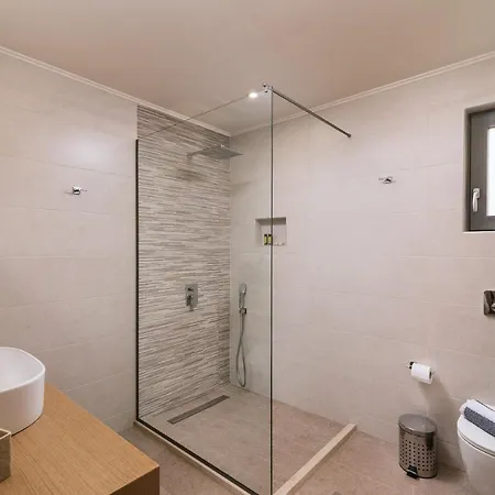 Grand Sea View Luxury Vila *