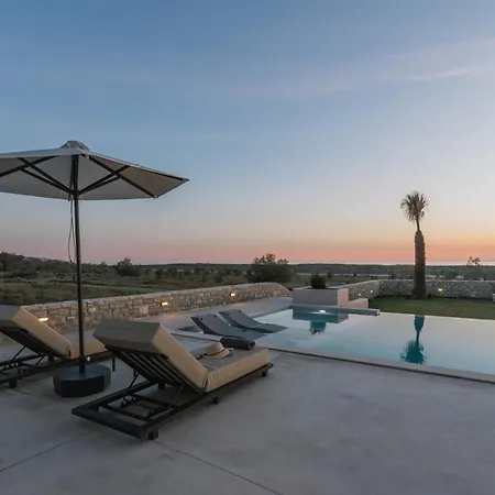 Grand Sea View Luxury *