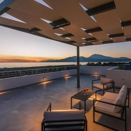 Grand Sea View Luxury Vila Kalamaki (Heraklion)